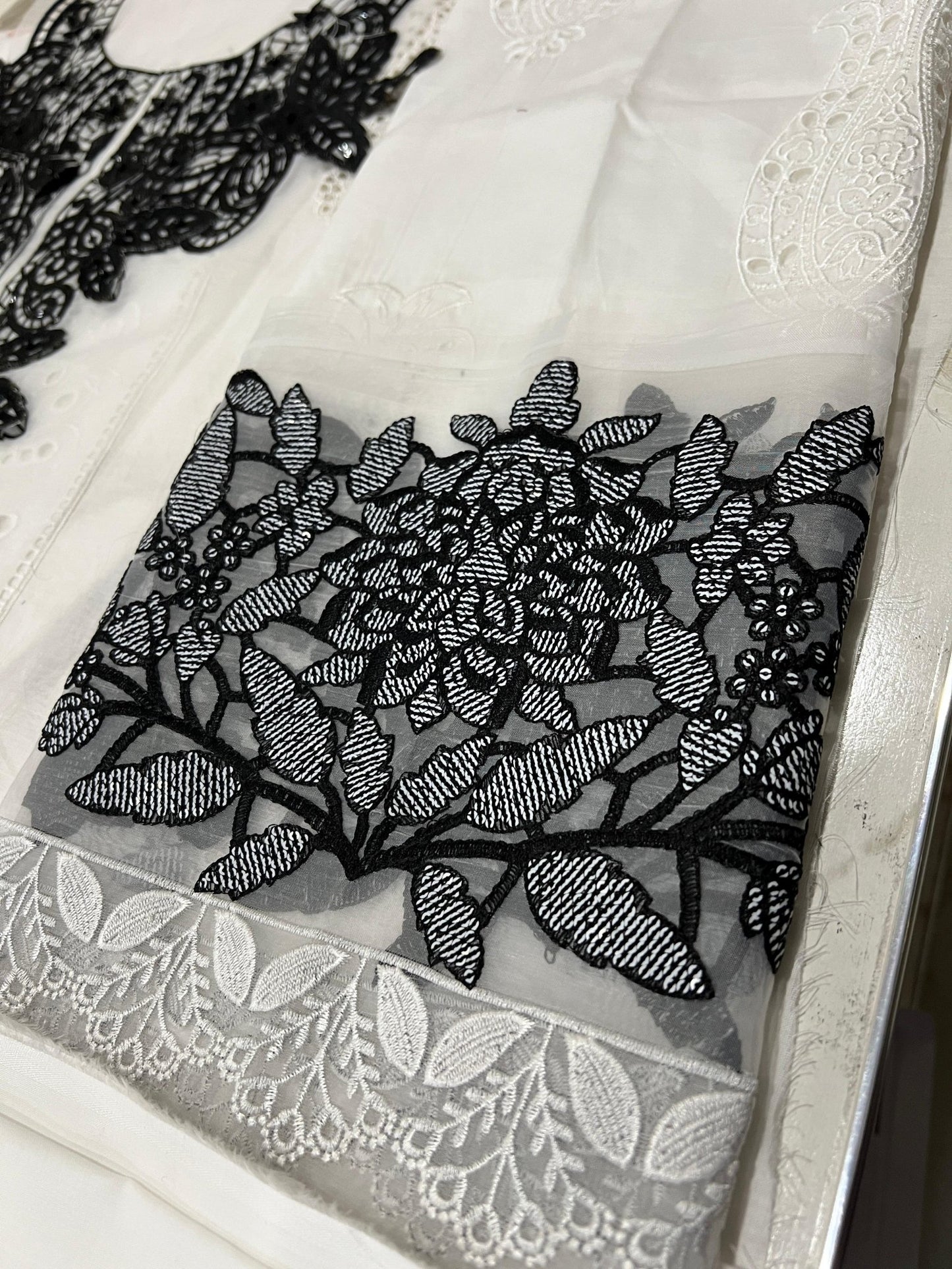 Maria B MB D - 2505 A - Ain Stores