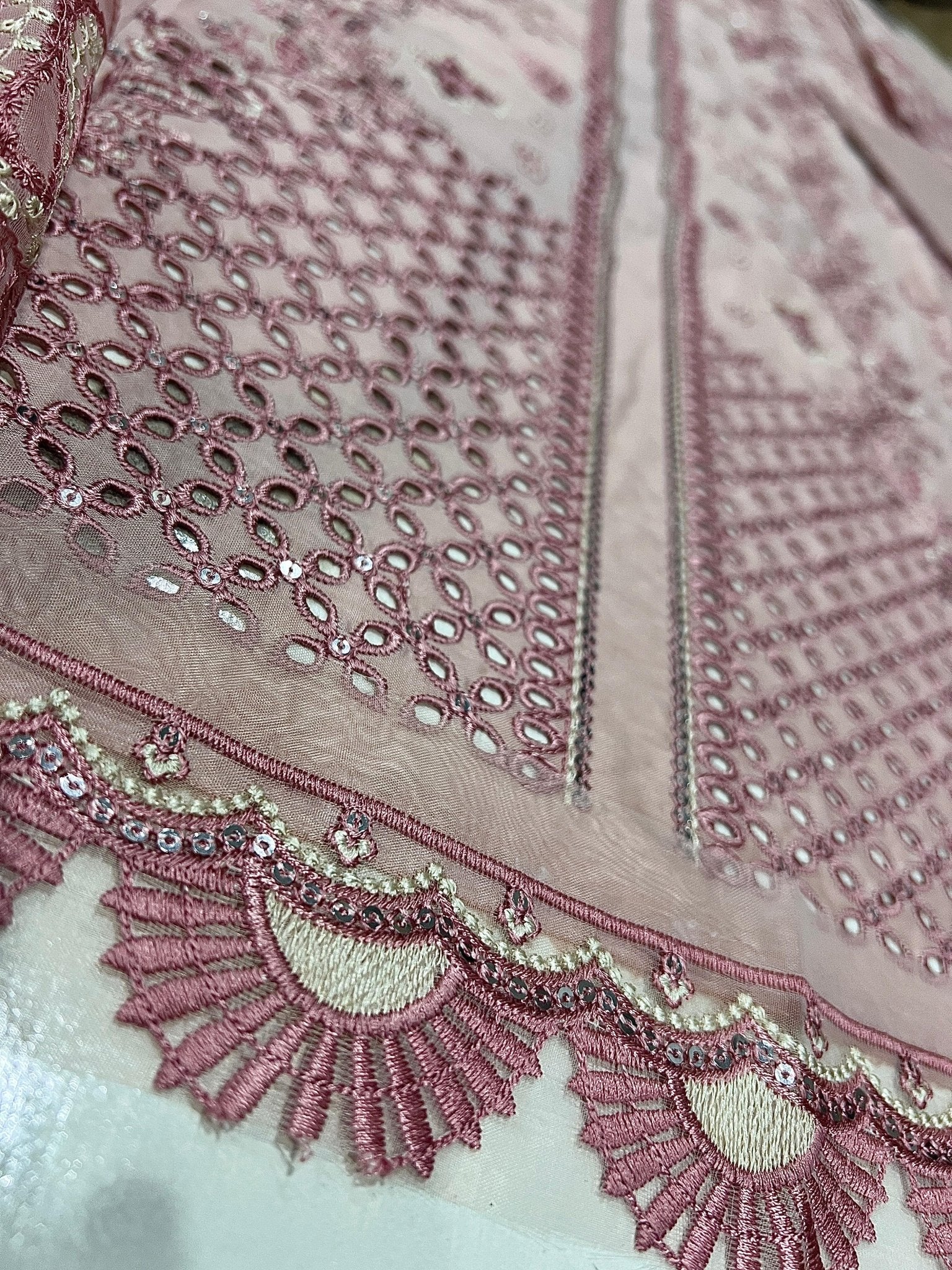 Qalamkar FK - 10 ZOE - Ain Stores