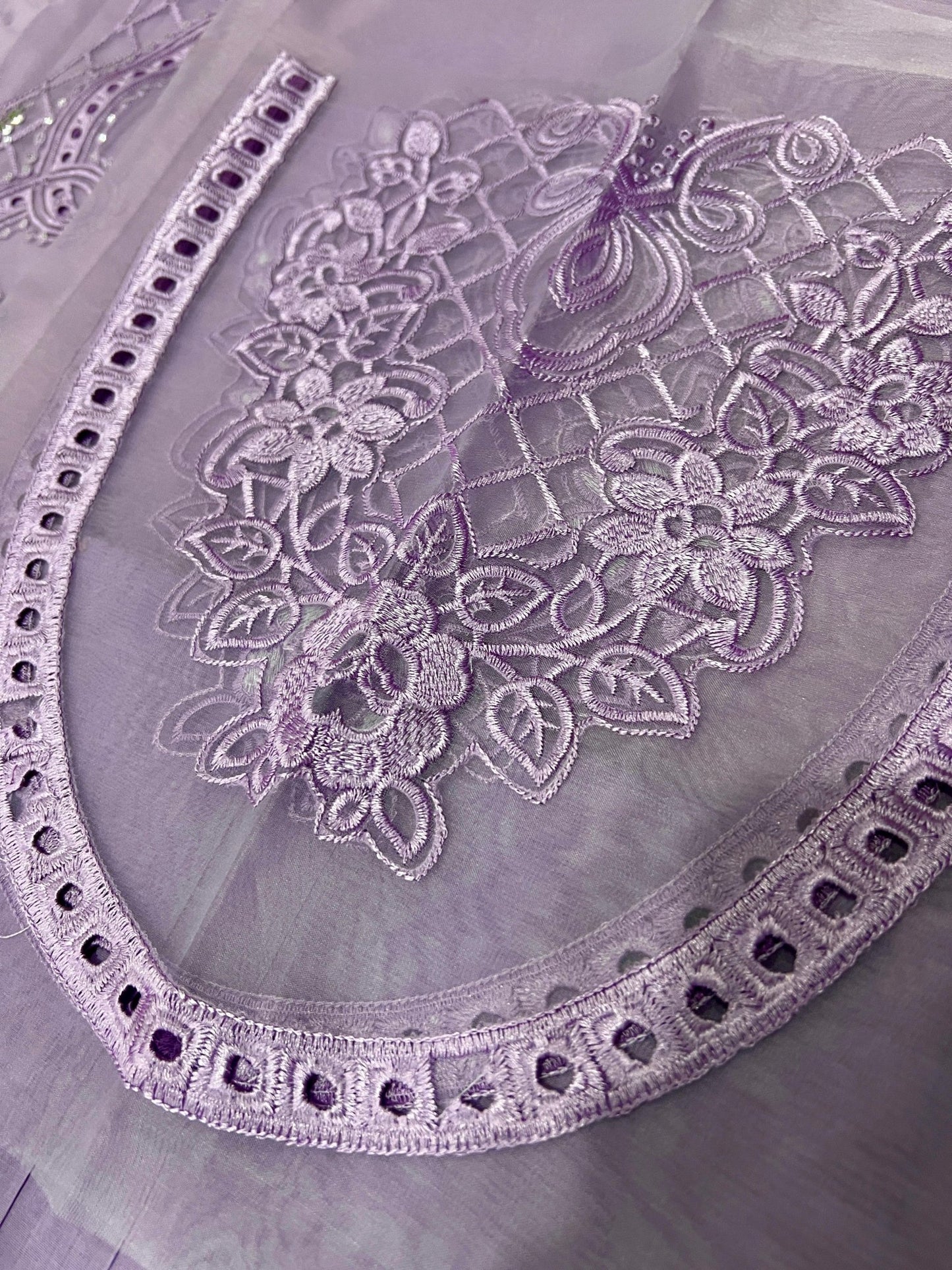 Maria B MB D - 24 - Ain Stores