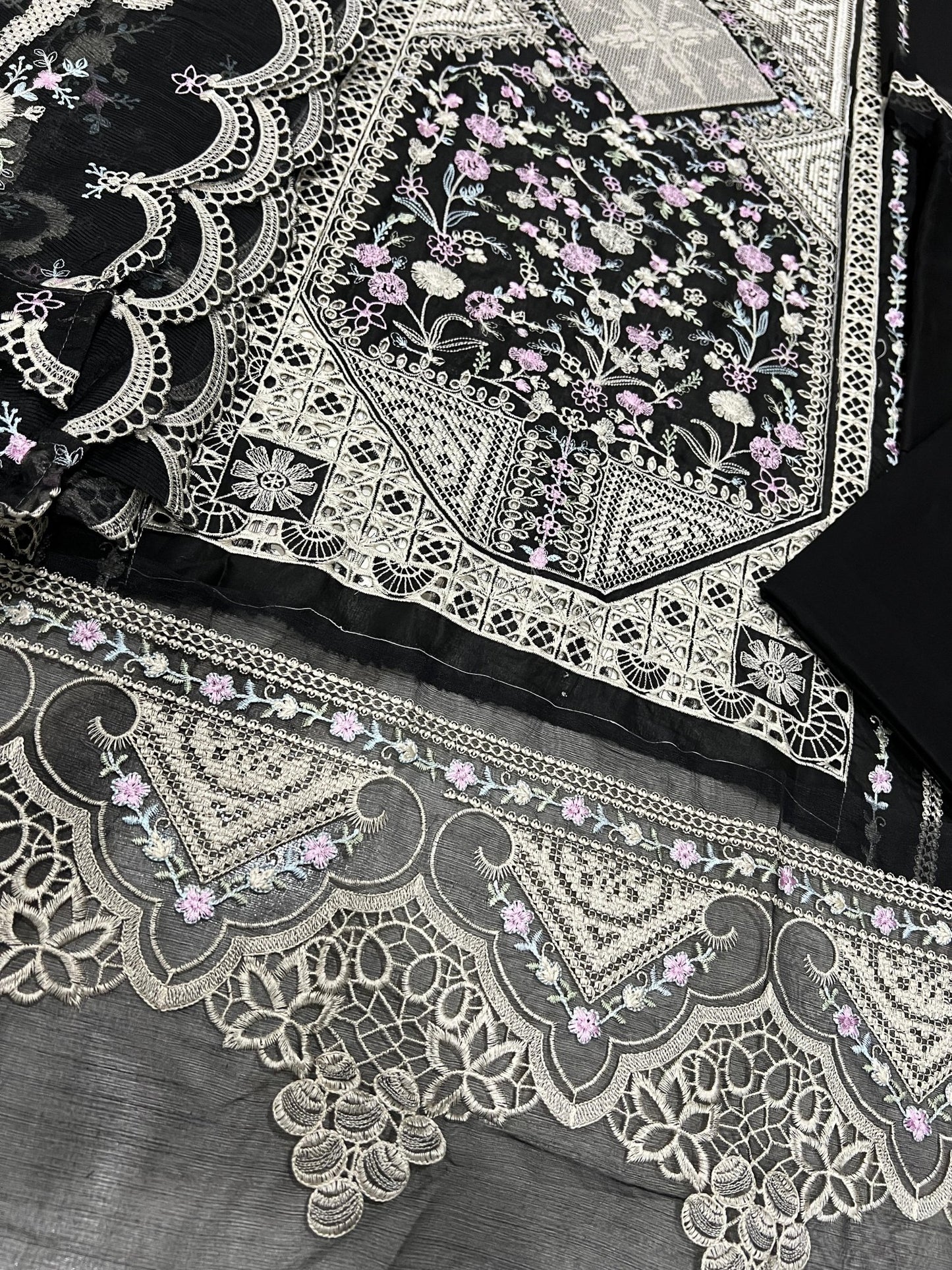 Bin Ilyas 103 BLACK - Ain Stores