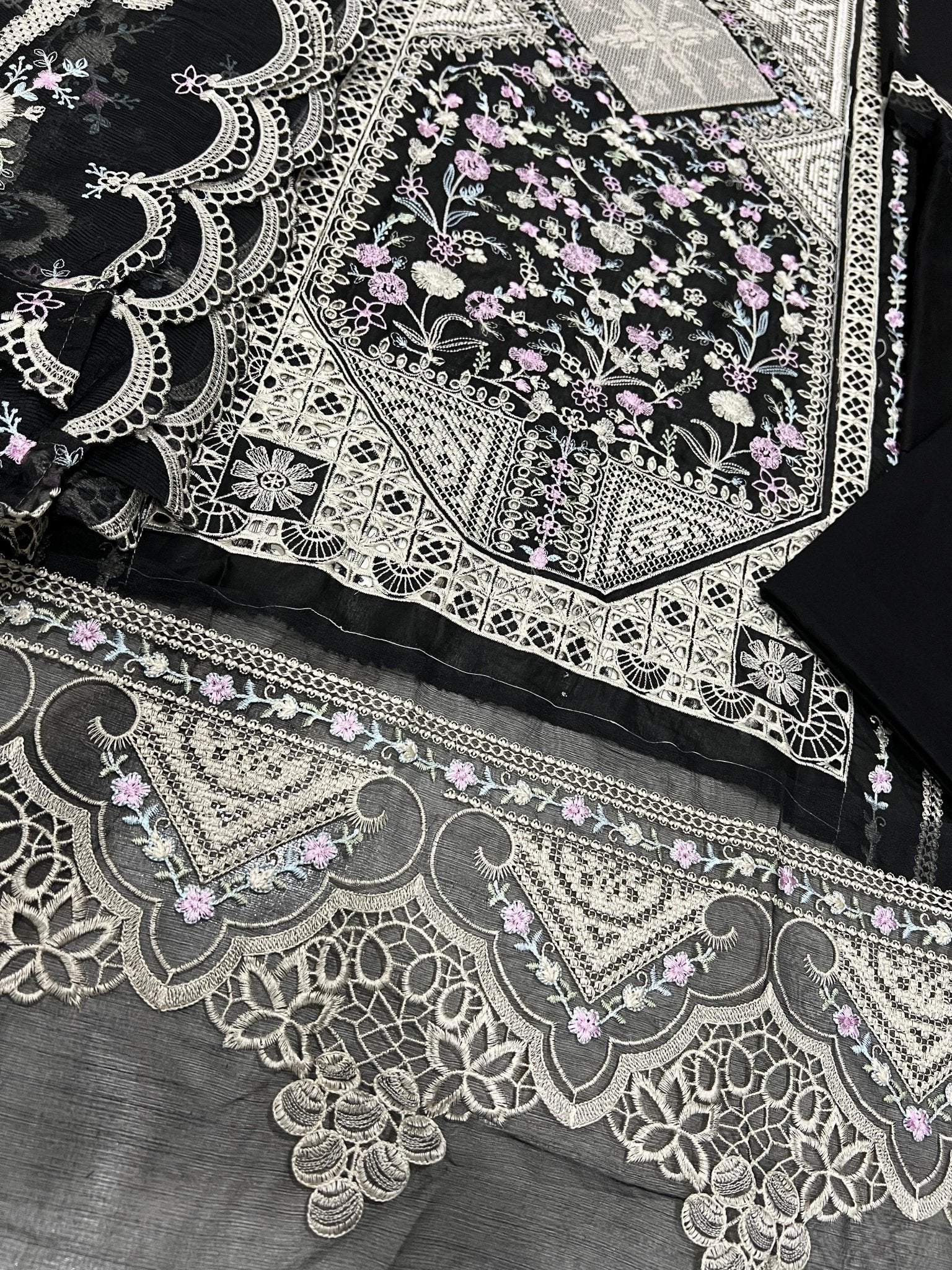 Bin Ilyas 103 BLACK - Ain Stores