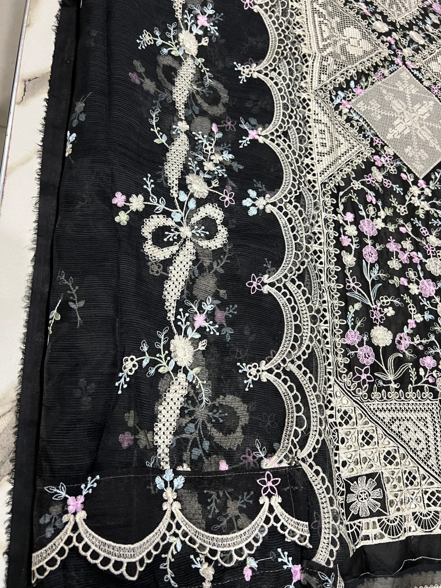 Bin Ilyas 103 BLACK - Ain Stores